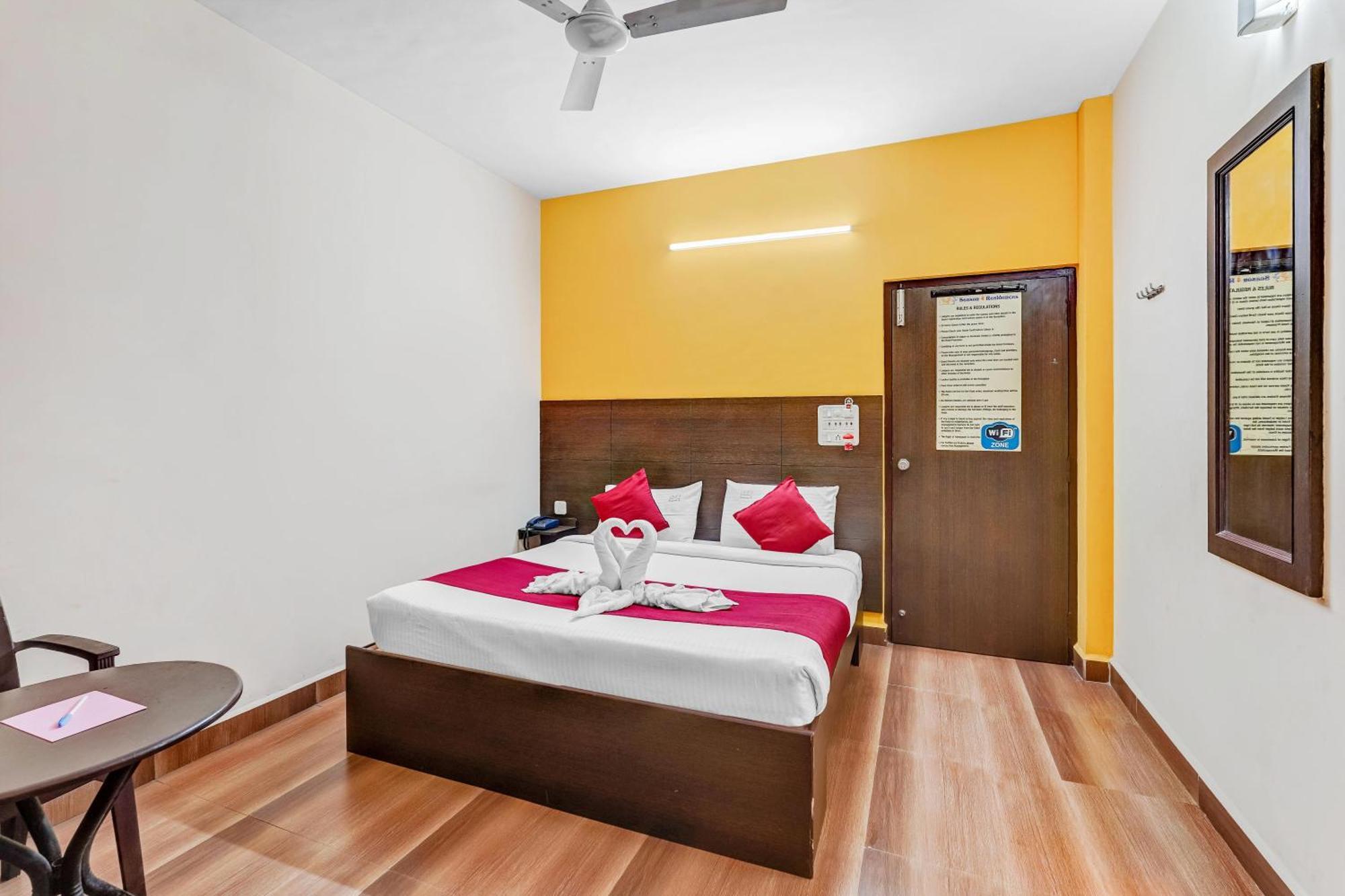 Season 4 Residences: Tech Hub Convenience in Thiruvanmiyur Chennai Exterior photo